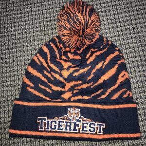 Detroit Tigers TigerFest Knit Beanie Hat‎